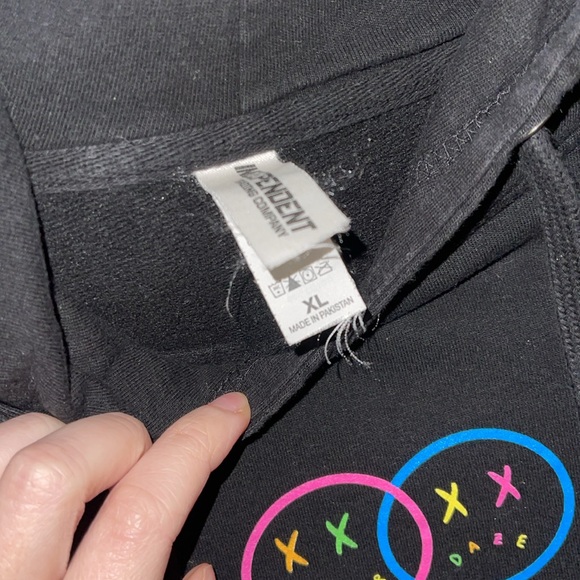 Better Daze Hoodie❕ - Picture 3 of 4